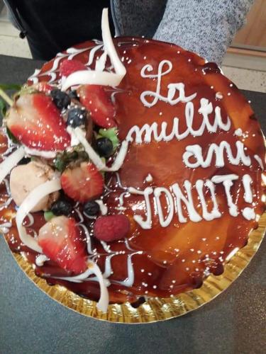 Livrari torturi si flori in Murfatlar